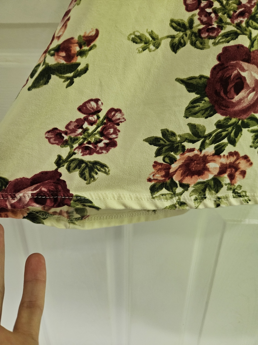 Light Yellow Floral Short Sleeve Dress - Picture 7 of 8